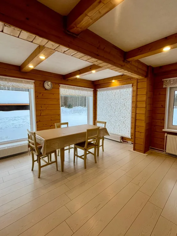 Дом с панорамным видом на Карельский лес