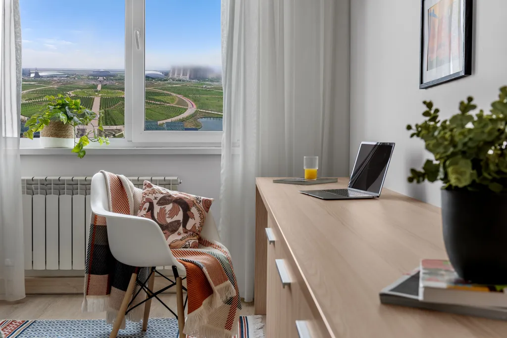 YES Апарт-Отель  King-Size кровать кухня вид на Ботанический сад