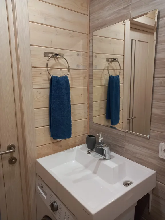 Уютный домик посуточно в тихом месте на Рыбинке