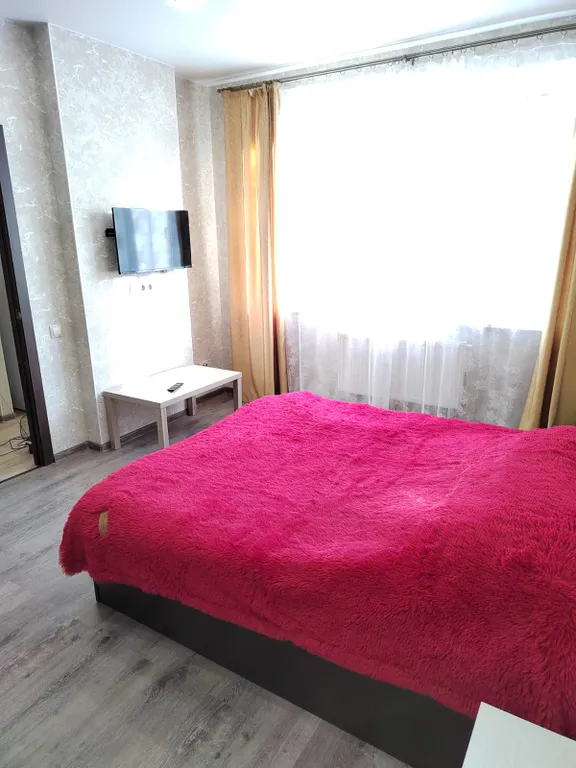 Квартира комфорт класса в новом доме у Глобуса