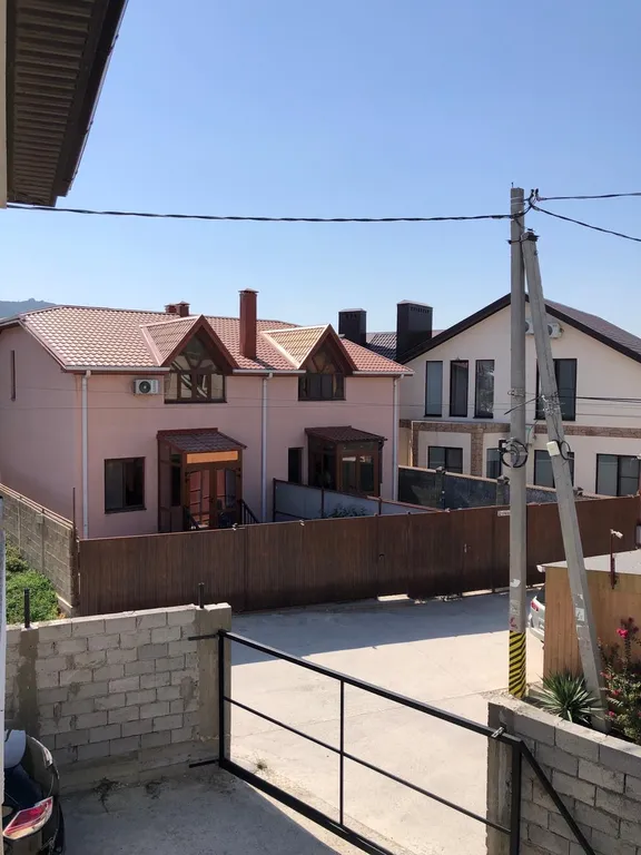 Коттедж Уютный таунхаус с беседкой — аренда посуточно в Новороссийск