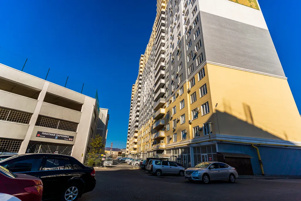 Стильная студия в ЖK Ceмeйный  от LetoApart