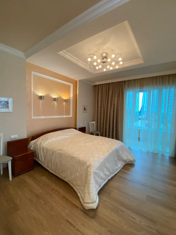 Просторный апартамент в Золотом Треугольнике Сочи