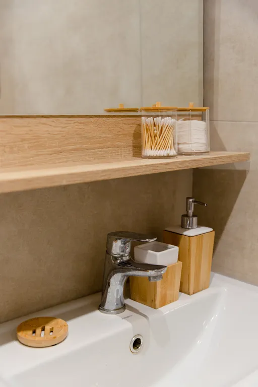 Коттедж Коттедж с панорамными окнами и террасой на крыше — Разметелево