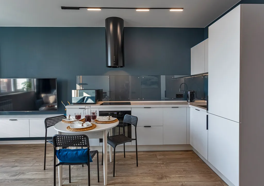 Квартира с видом на море на высоком этаже, рядом с островом Русским