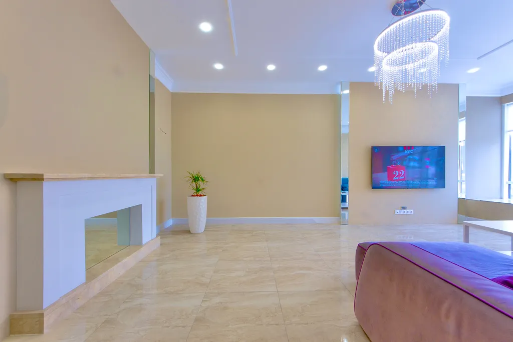 Стильная квартира на набережной