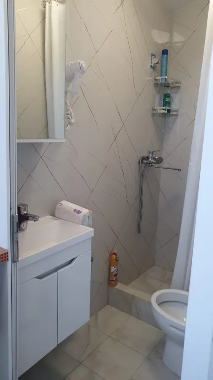 Новый, отдельно стоящий домик