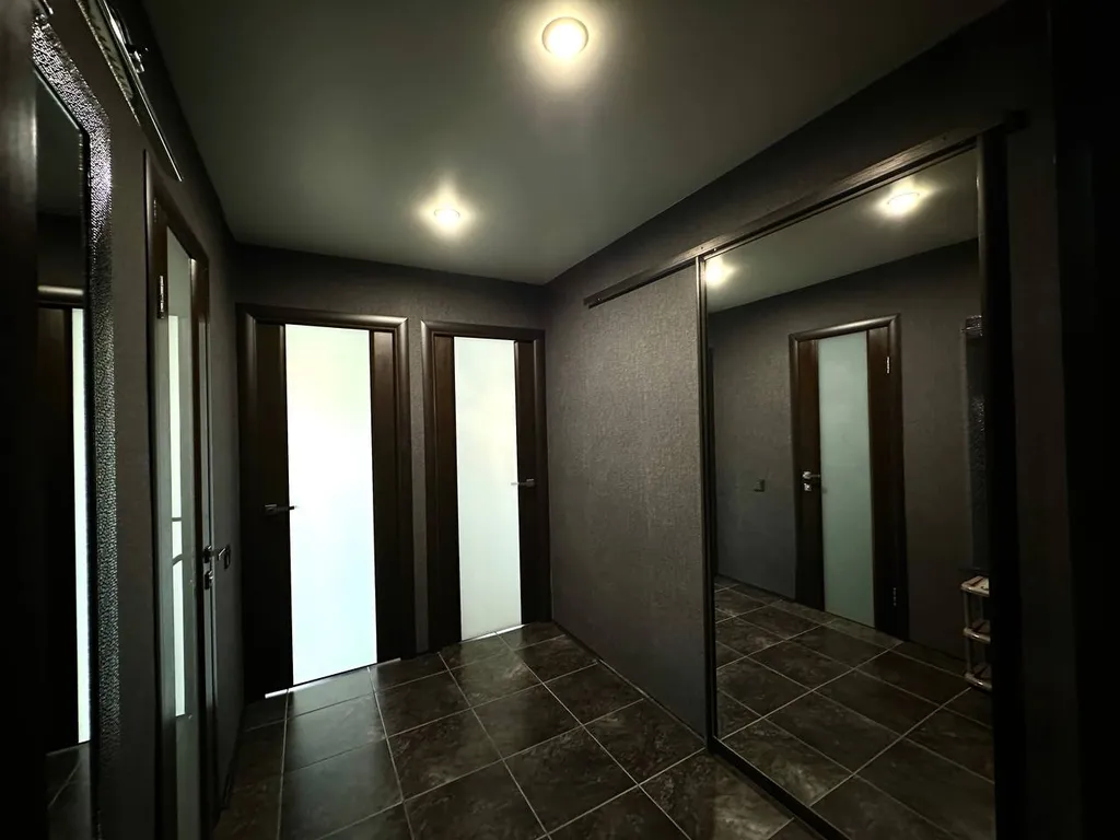 Стильная однокомнатная квартира в уютном районе рядом с лесом