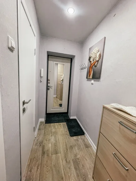 Квартира Однокомнатная квартира в центре города, рядом с вокзалом — Великий Новгород