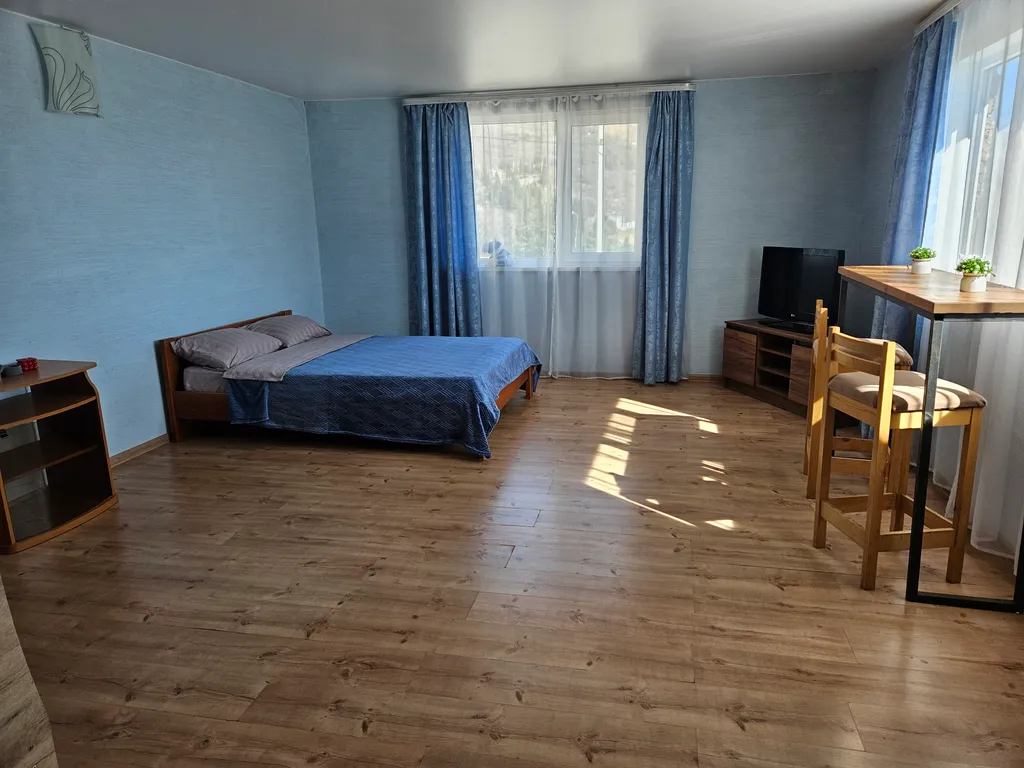 Квартира в Форосе с видом на море и горы