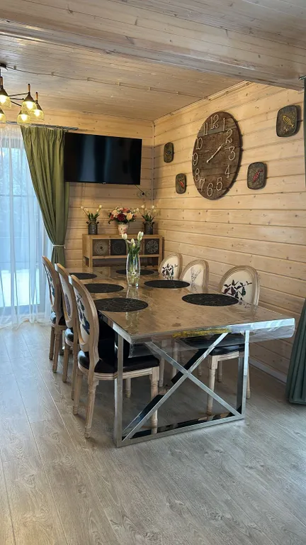 Частный дом с баней на дровах