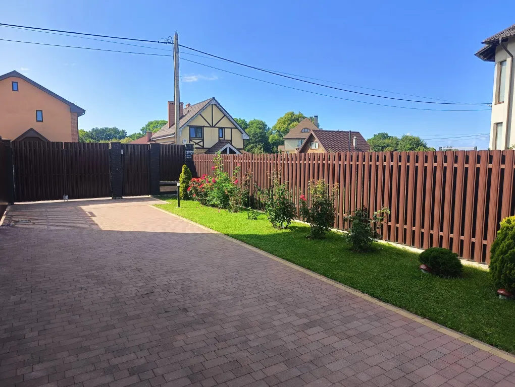 Уютный теплый дом с баней