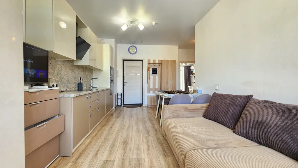 Уютная евротрешка с двумя балконами