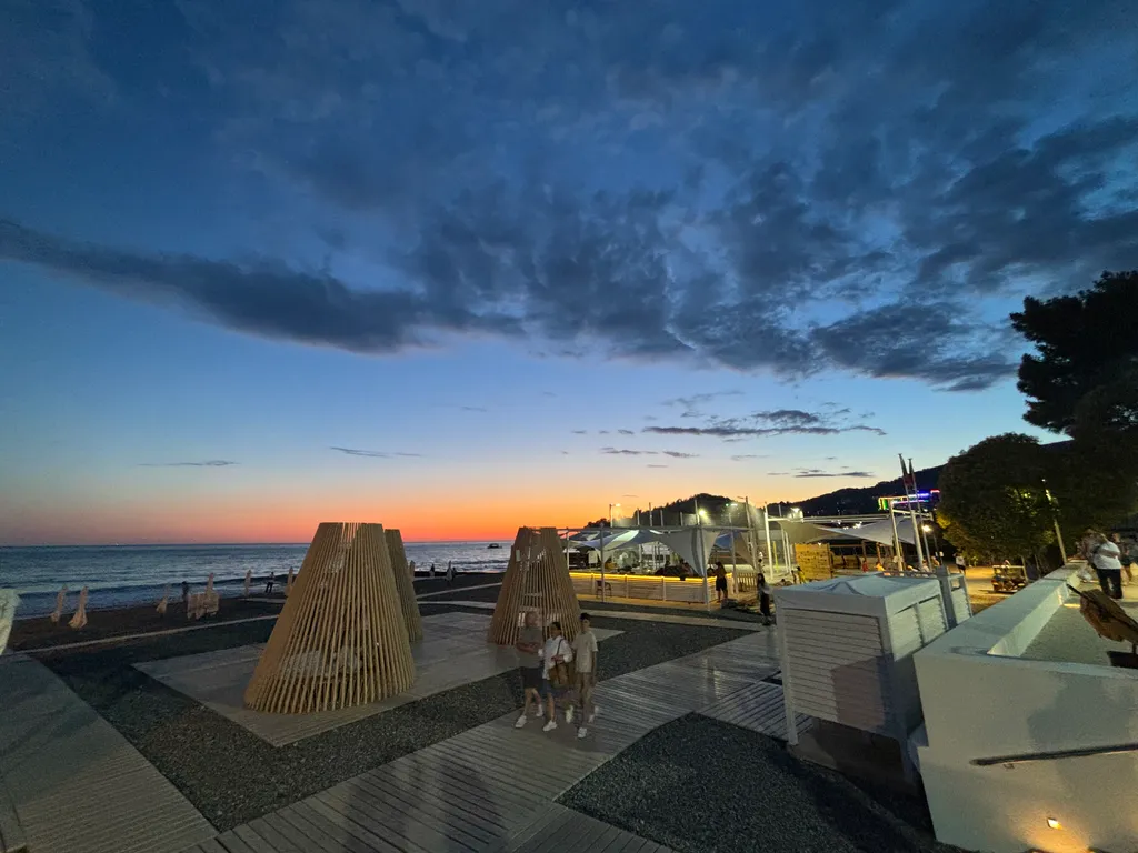 Чистая уютная студия в центре Хосты