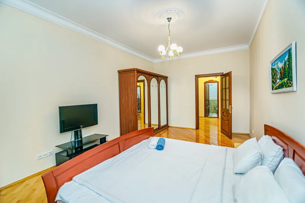 Квартира в центре с видом на море