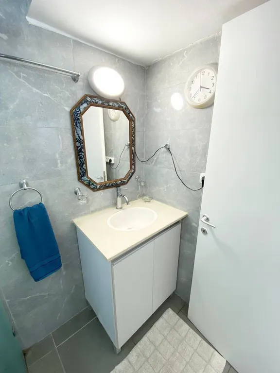 Deluxe рядом с Средиземным морем