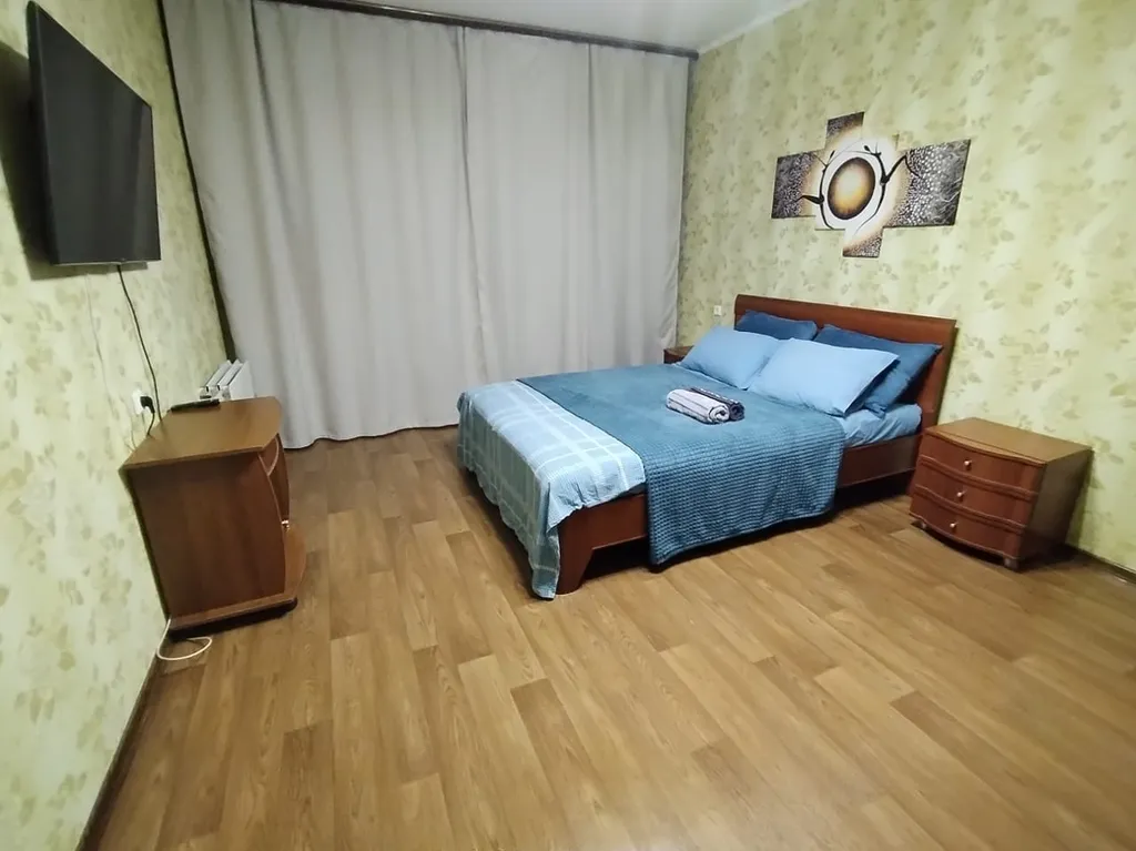 Квартира возле ТЦ Европа-Сити, СК Олимпия, жд вокзала — аренда посуточно в Нижневартовск