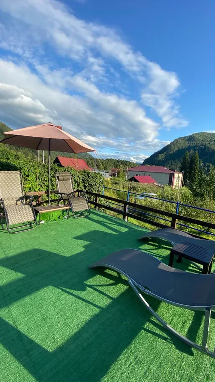 Коттедж для больших компаний на Алтае