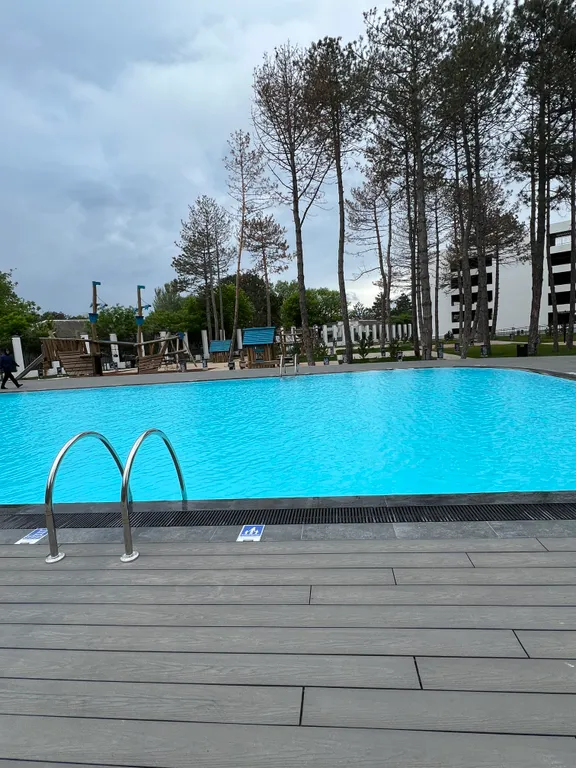 Уютные апартаменты с бассейном в резиденции Европа