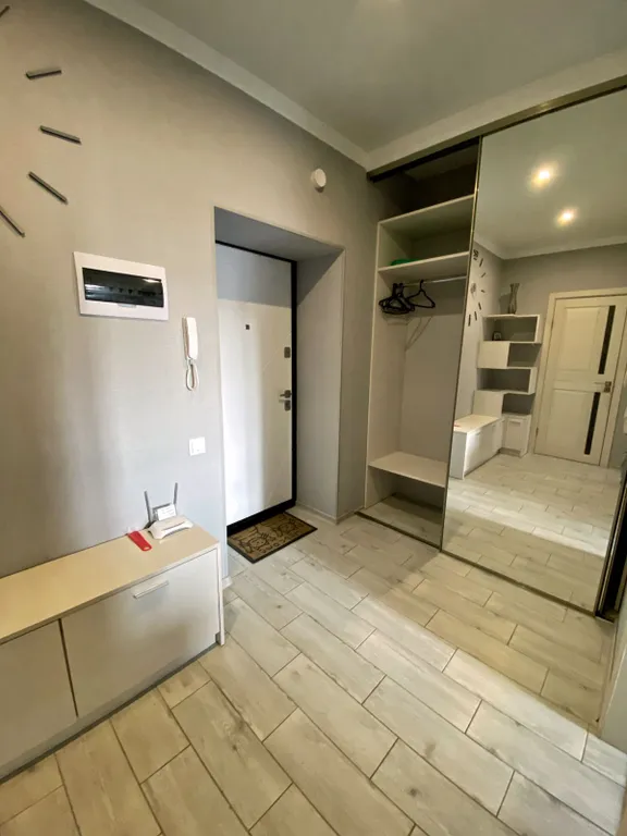 Квартира Квартира с картинами-вышивками рядом с морем и парком — Зеленоградск