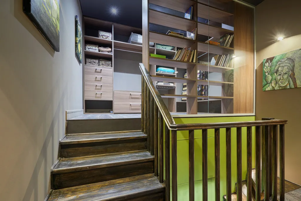 Двухэтажные апартаменты Лофт