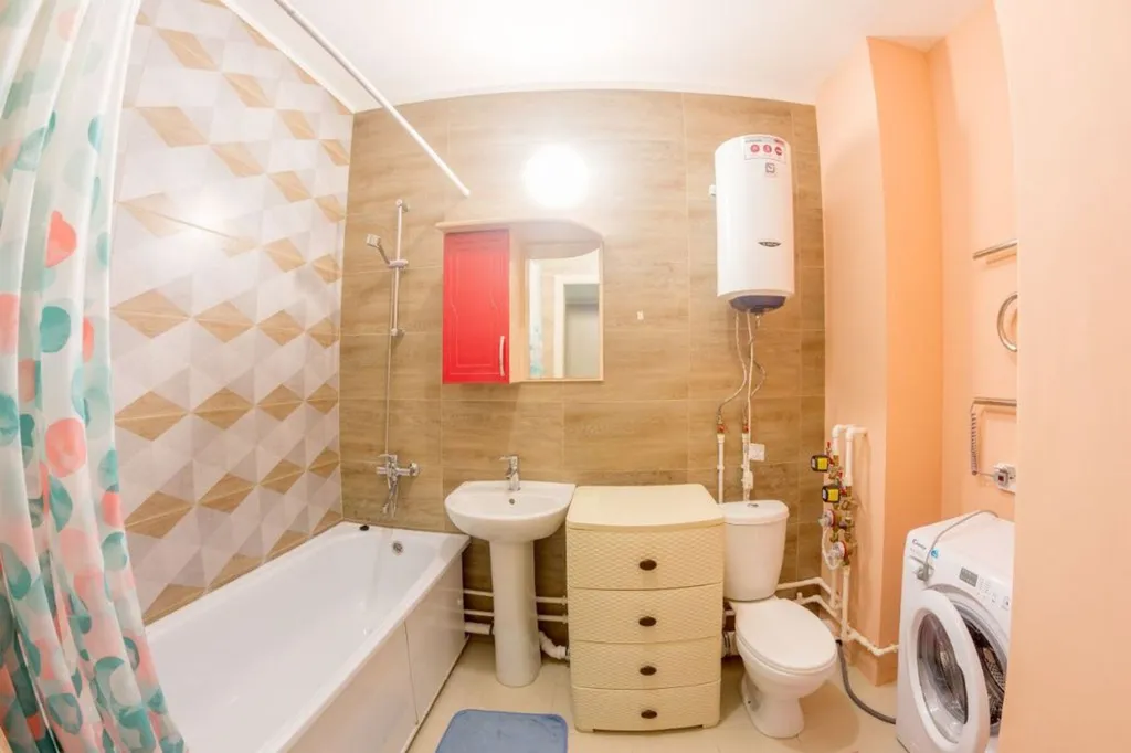 Евродвушка Апарт Гулливер с балконом в центре