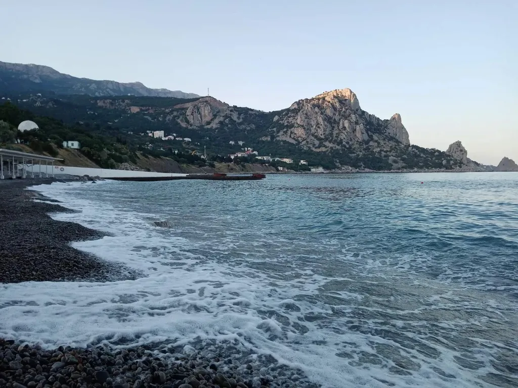 Коттедж Дом с отдельным двором в зелёной зоне — Кацивели