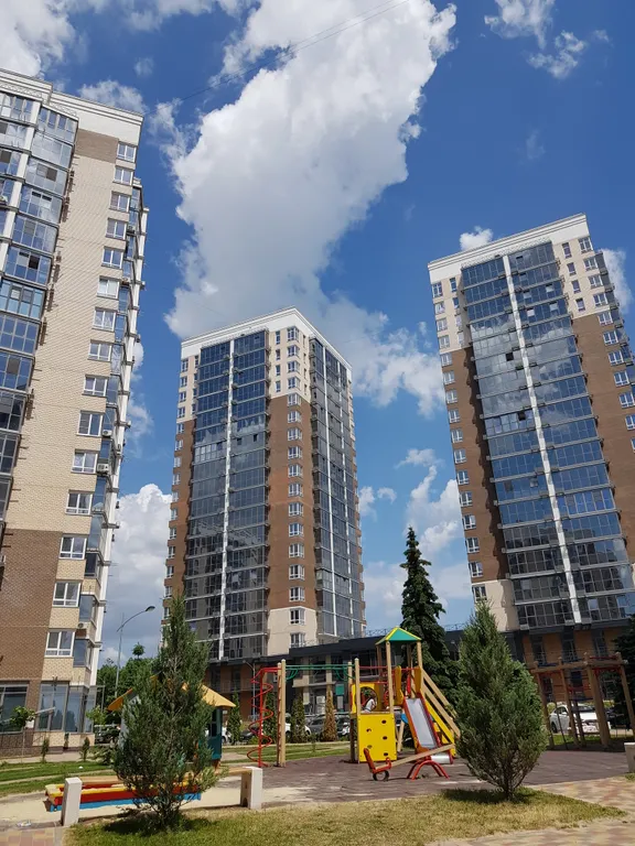 Евродвушка в центре  в новом доме