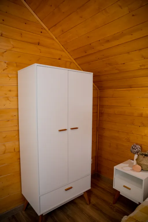 Дом на берегу озера