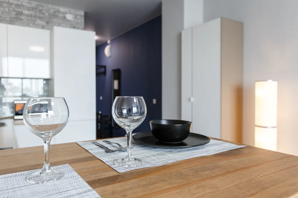 Дизайнерские апартаменты лофт в центре с видом на город