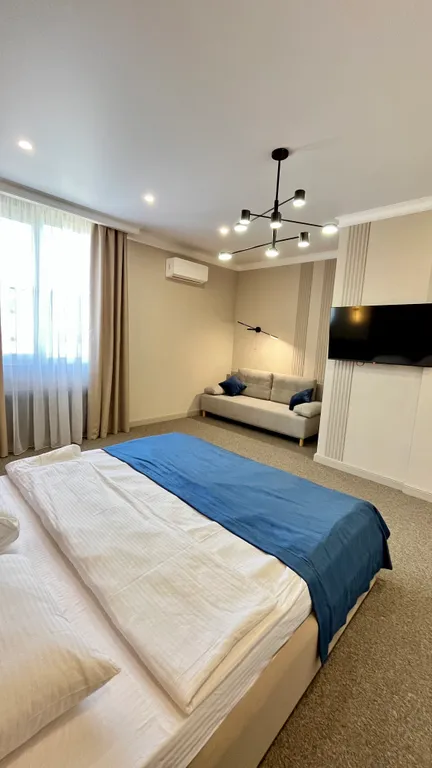 Коттедж с баней, бассейном и бунгало