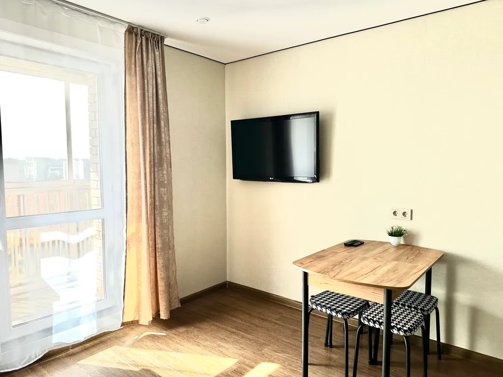 Уютная солнечная квартира рядом с аэропортом и дацаном