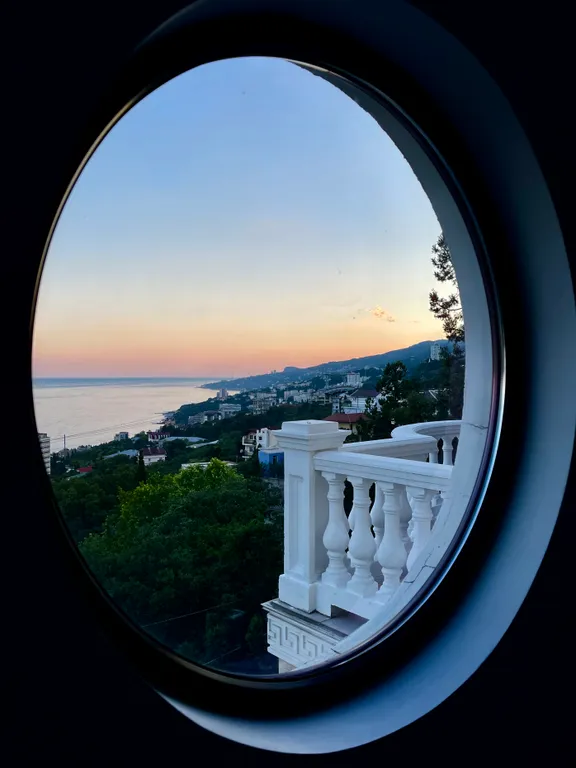 Студия с видом на море