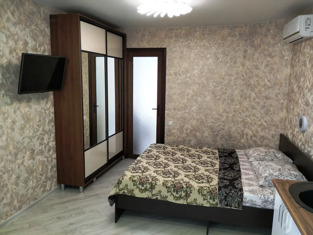 Квартира Студия в частном доме — аренда посуточно в Гурзуф