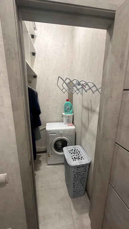 Уютная однокомнатная квартира- студия 
От центра -10 минут на машине