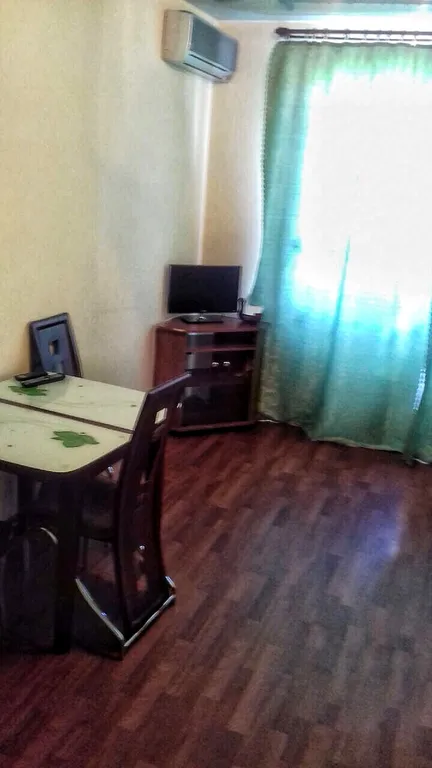 Уютная квартира с видом на море в центре