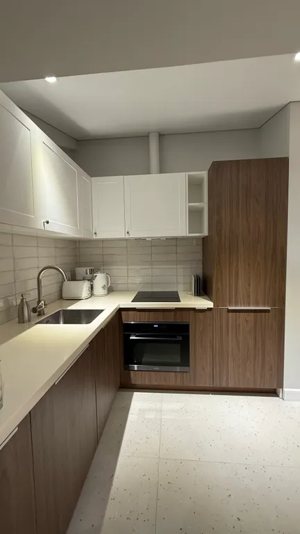 Двухуровневая квартира для семьи или компании с видом на горы