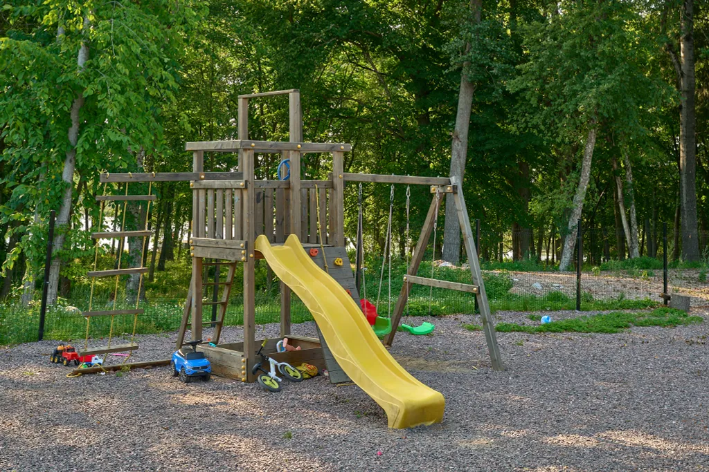 Треугольный дом на Финском заливе