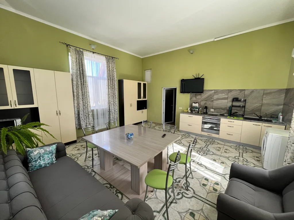 3-комнатная Квартира