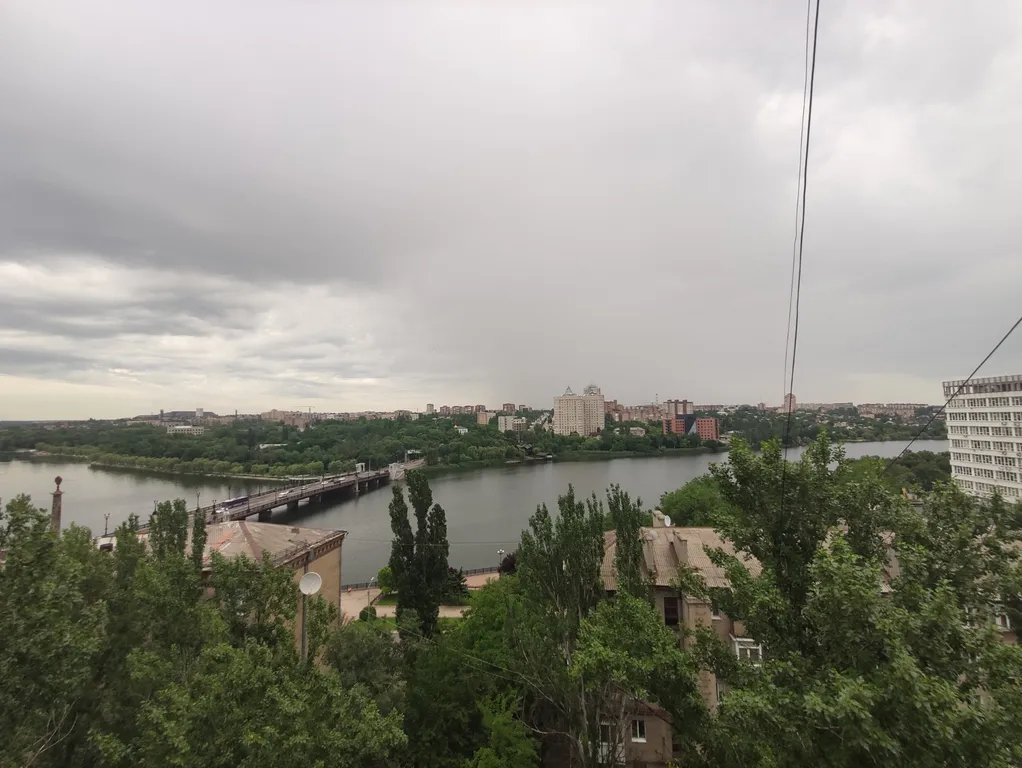 Видовая студия в центре с водой