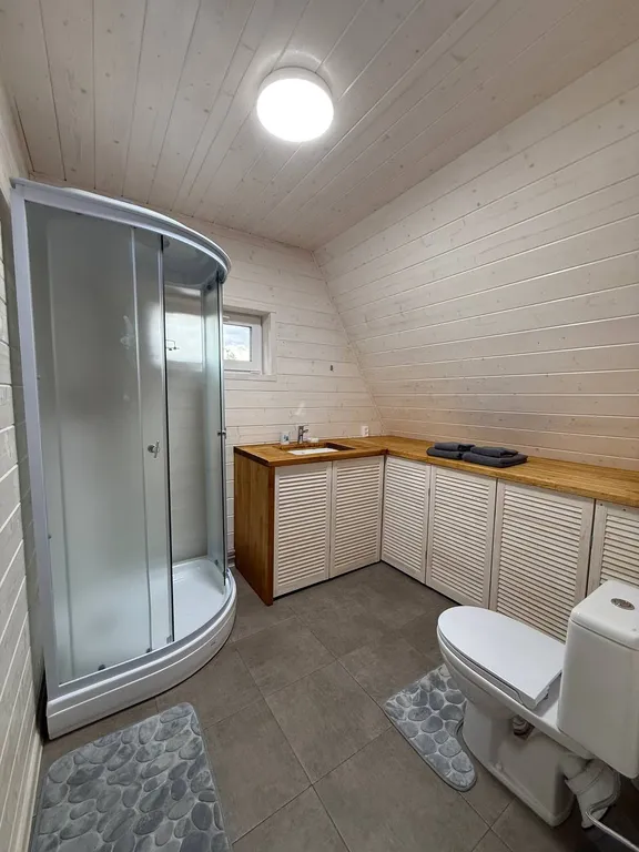 Домик у реки пра: баня под звёздами, тишина и лесные тропы