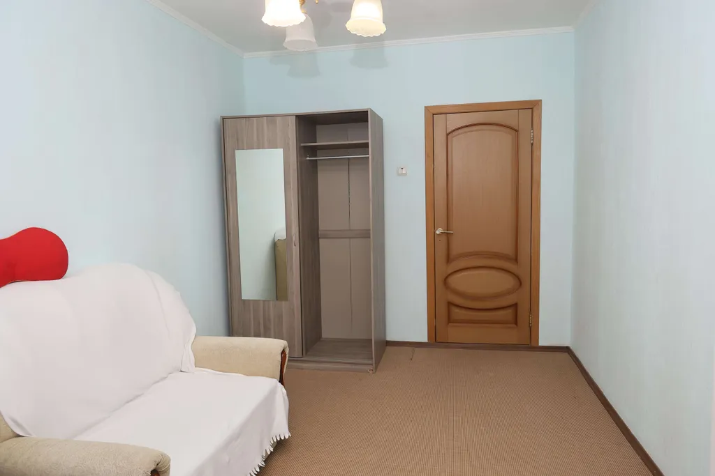 Уютная комната в квартире в центре города