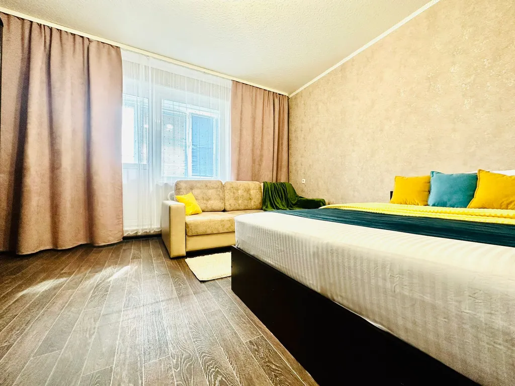 Уютная 1-комнатная квартира с балконом в центре города