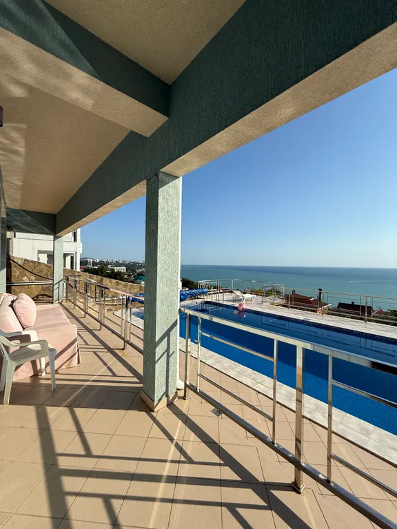 Вилла у моря