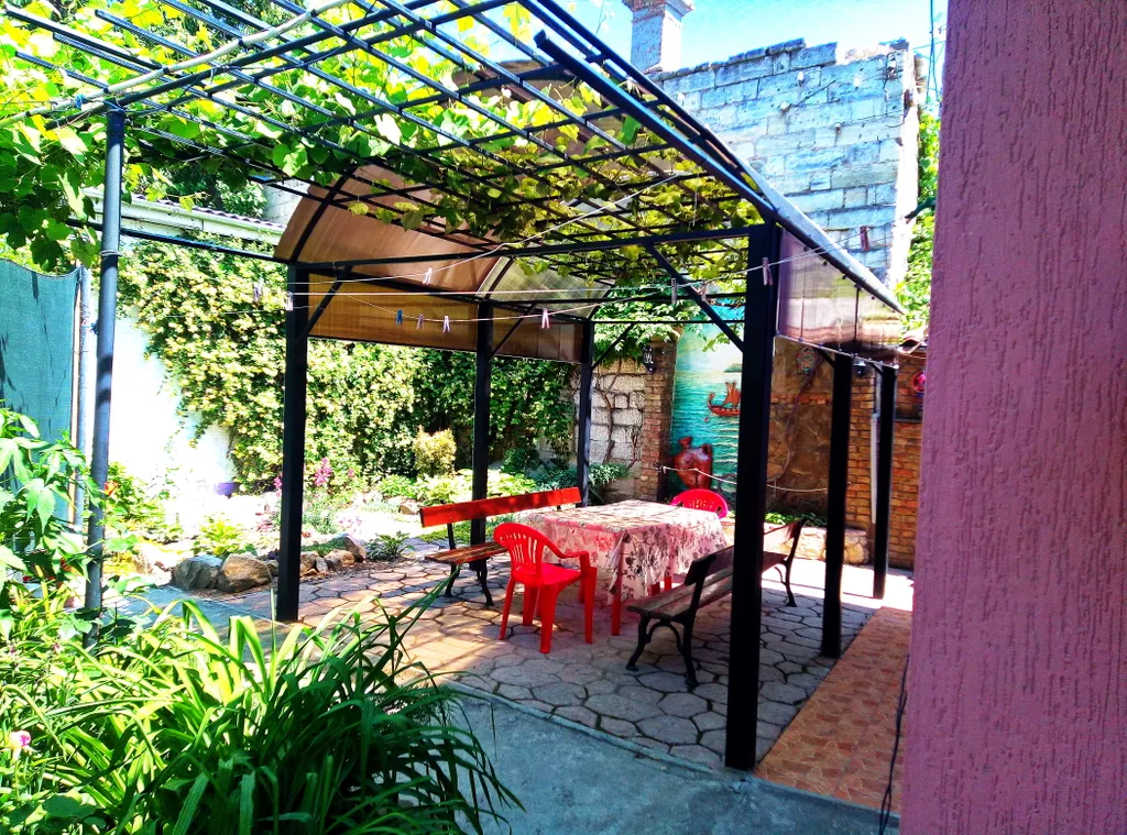 Коттедж 3-х комнатный дом в центре — Феодосия