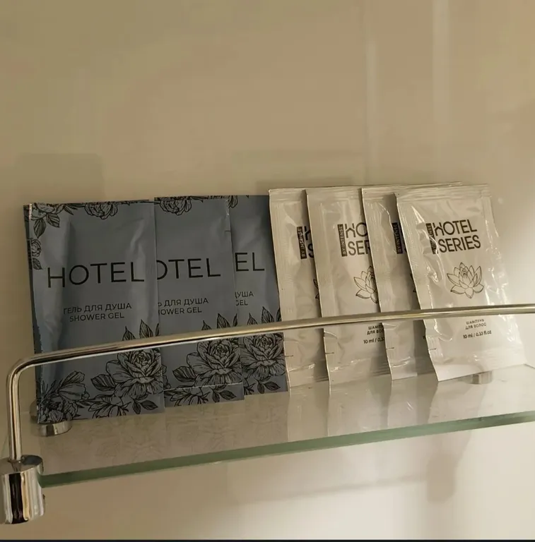 Уютный домик с банным чаном в окружении леса