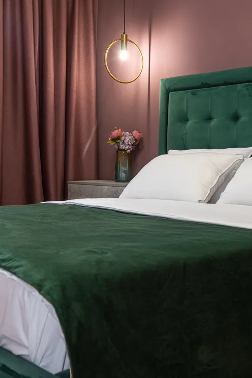 Двушка с евроремонтом и атмосферой загорода