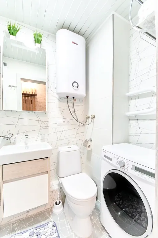 Уютная новая квартира у набережной