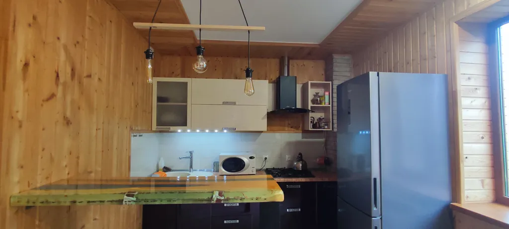 Коттедж с видом на горы и горную речку