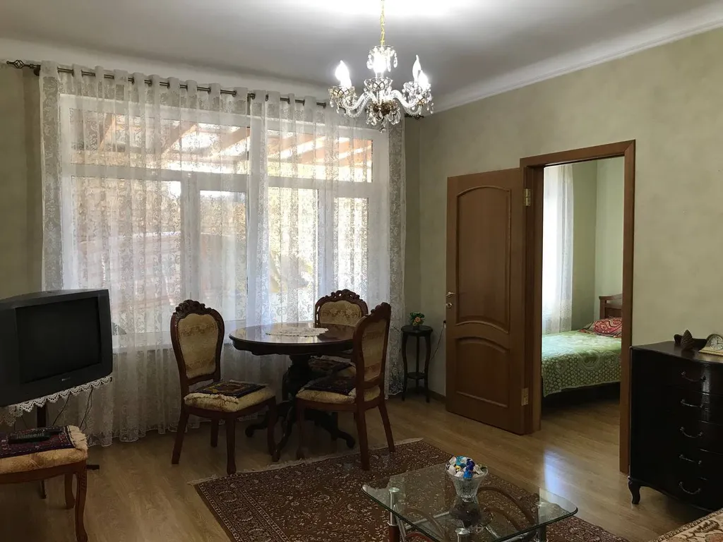 Уютный дом в центре города